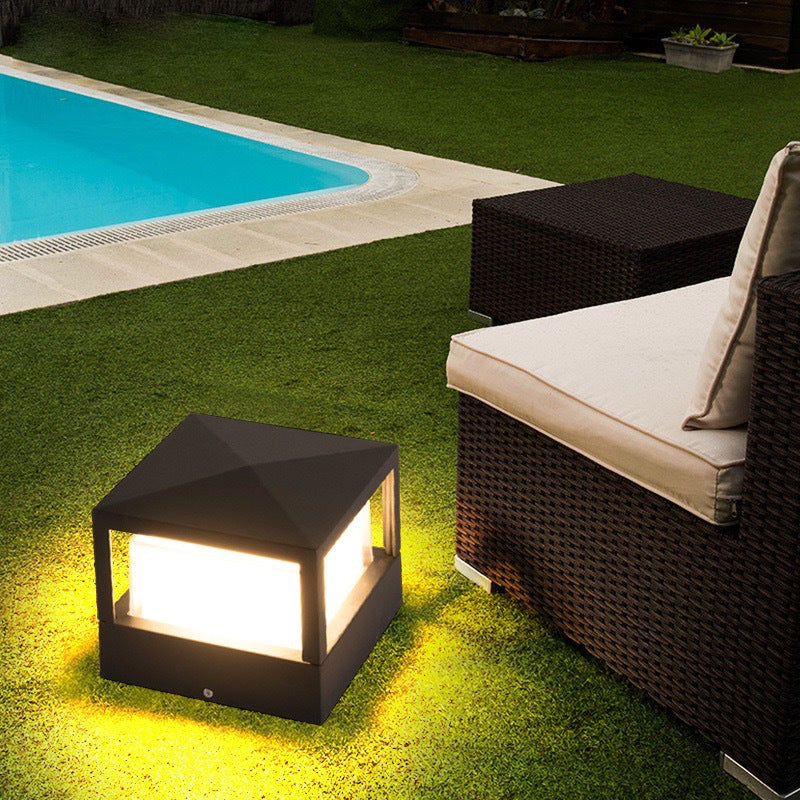 Industrial LED Outdoor Lawn Light, Waterproof Aluminium – Garden, Patio