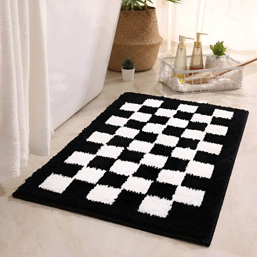 Plush Checkered Bath Mat – Bathroom Decor, Soft Comfort